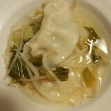 青梗菜ともやしで餃子スープ☆